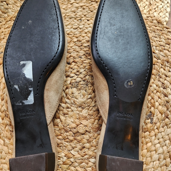 Prada Light brown Suade Mules SZ 40-9.5 narrow - Picture 4 of 7